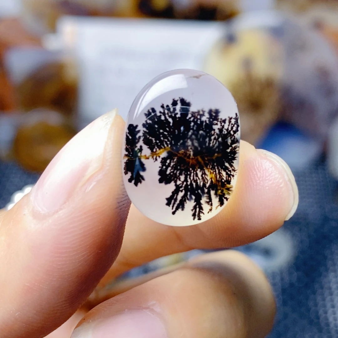 玛瑙/玉髓未镶嵌珠宝奇石