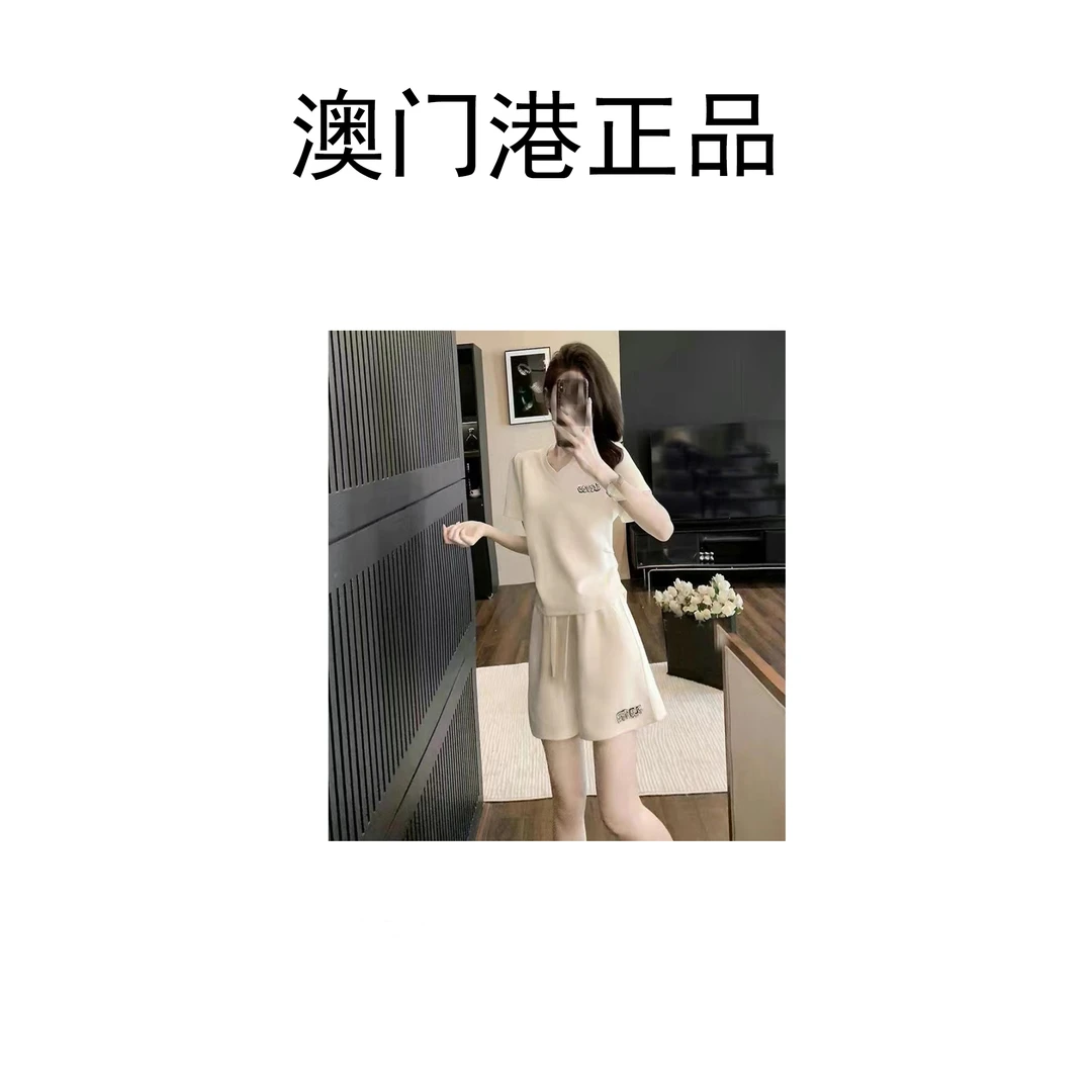 【澳门港正品】2件套夏季V领轻奢套装女短袖短裤宽松印花女684