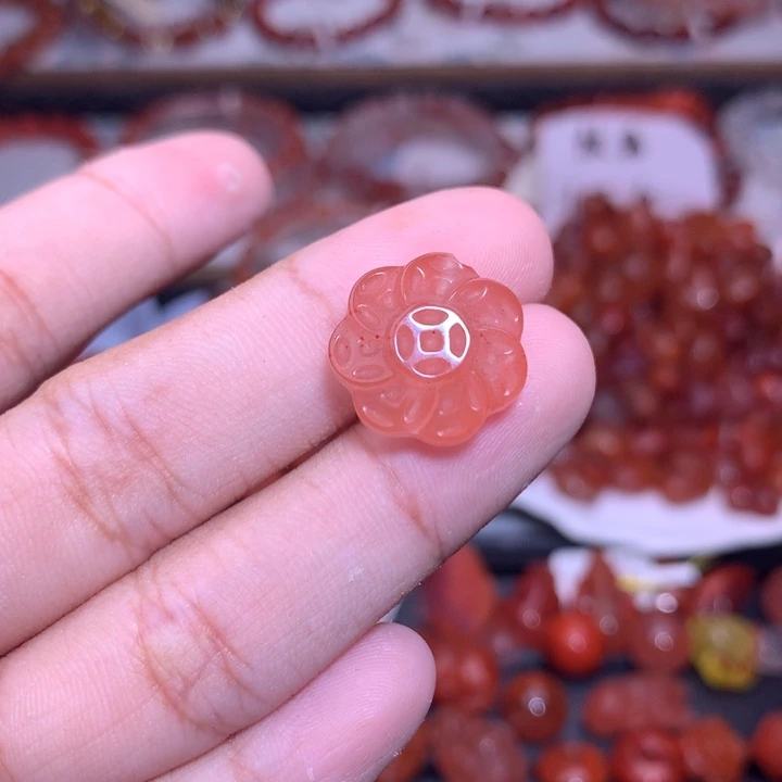 南红玛瑙未镶嵌珠宝半成品金钱花