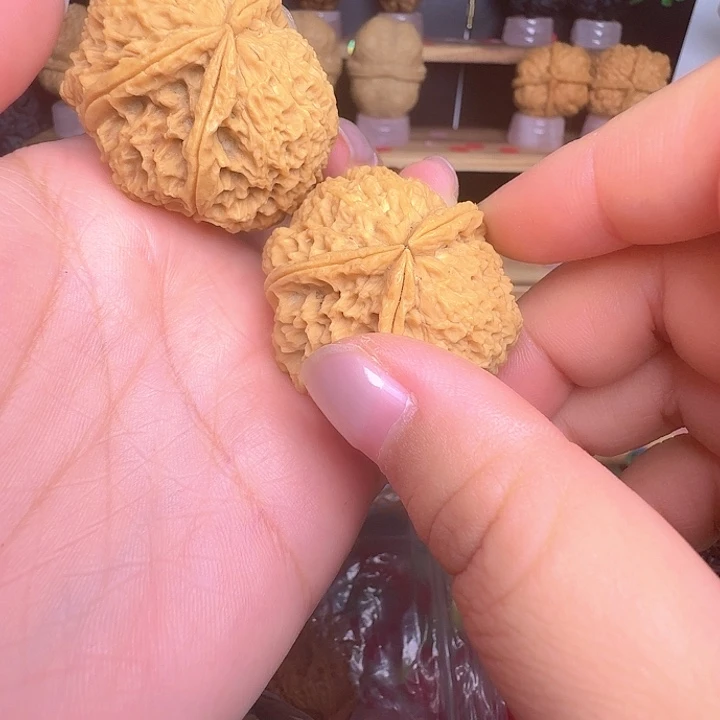 文玩核桃吊坠17号车40尺寸生命三棱