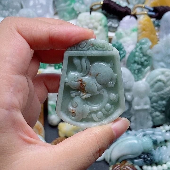 吊坠(不含链)未镶嵌翡翠1