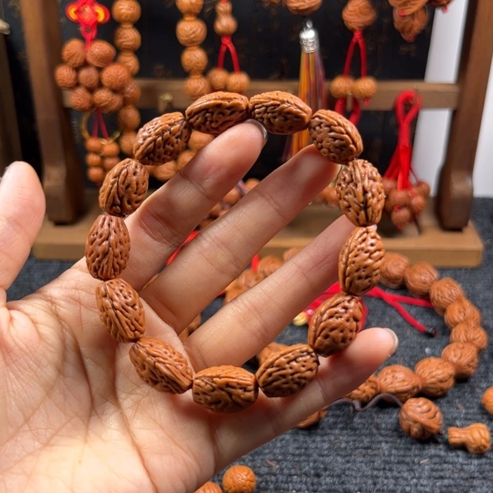 幽***士吊坠桃核桃枭手串L12