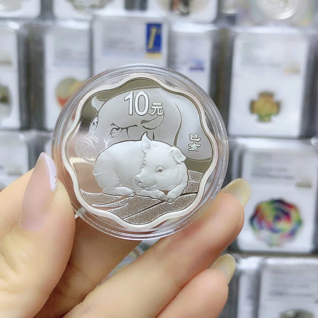 【闪购商品】纯银2019年梅花猪