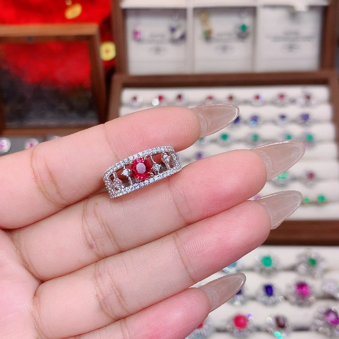戒指18K金镶嵌红宝石1ct/七天无理由