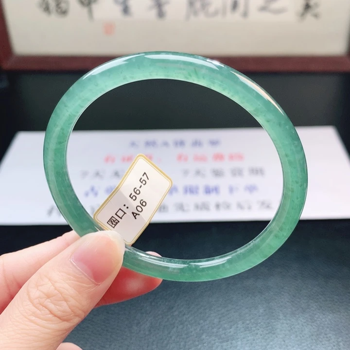 翡翠未镶嵌手镯翡翠手镯101