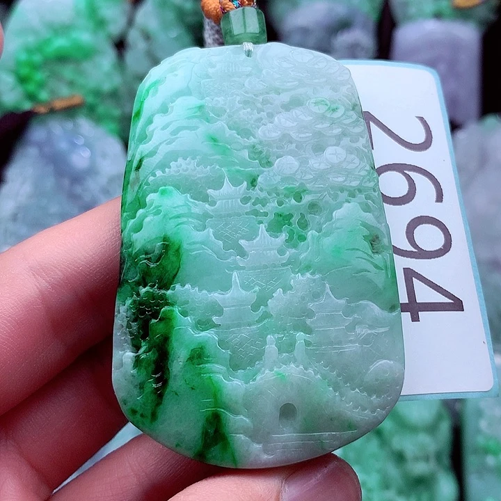 翡翠未镶嵌吊坠(不含链)