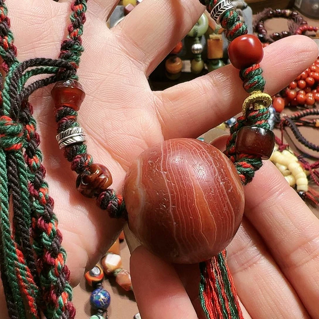 玛瑙/玉髓颈饰未镶嵌