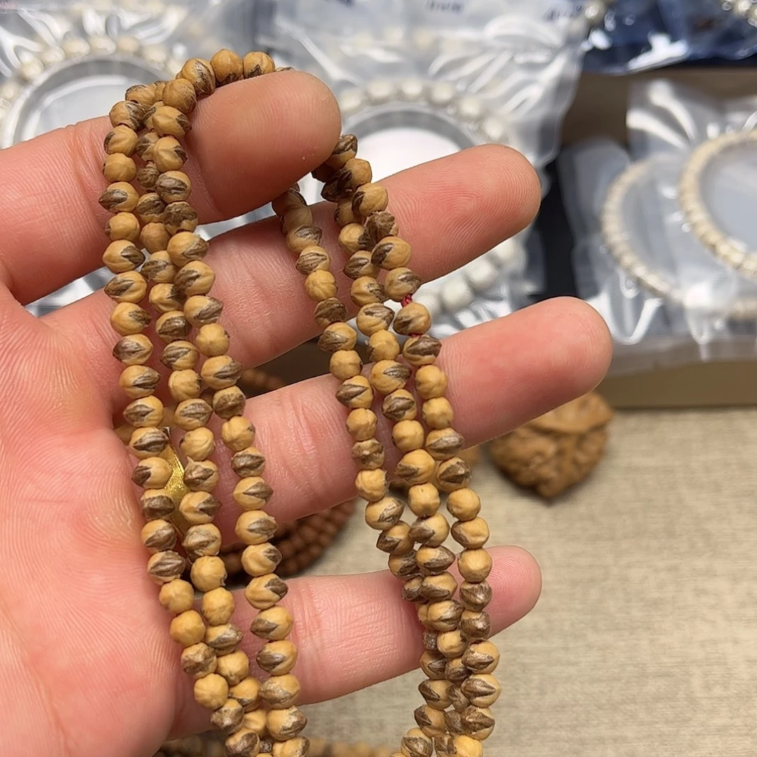 菩提手串/手链28-精品红芽口粉皮4-5m