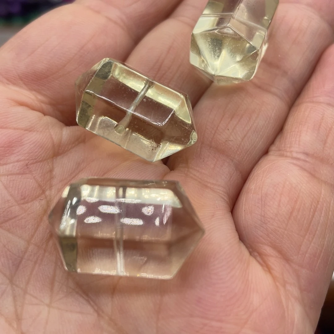 玛瑙/玉髓珠宝半成品未镶嵌黄水晶双尖约22-14m一颗