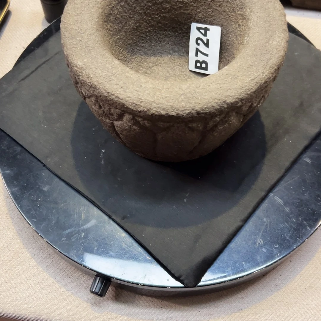 罐茶****語石臼一个编号724