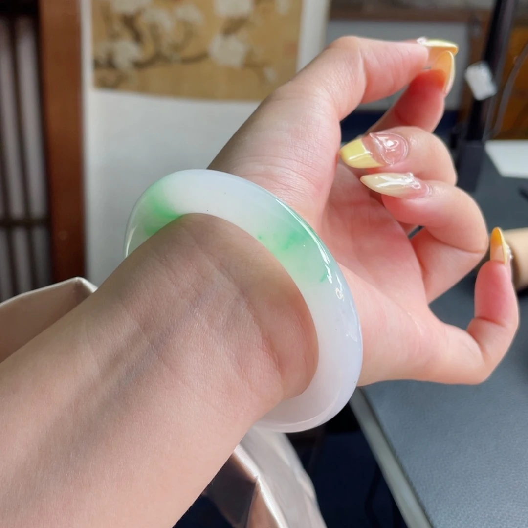 未镶嵌手镯翡翠53.1阳春白雪 点翠值千金 高货毕业镯2号