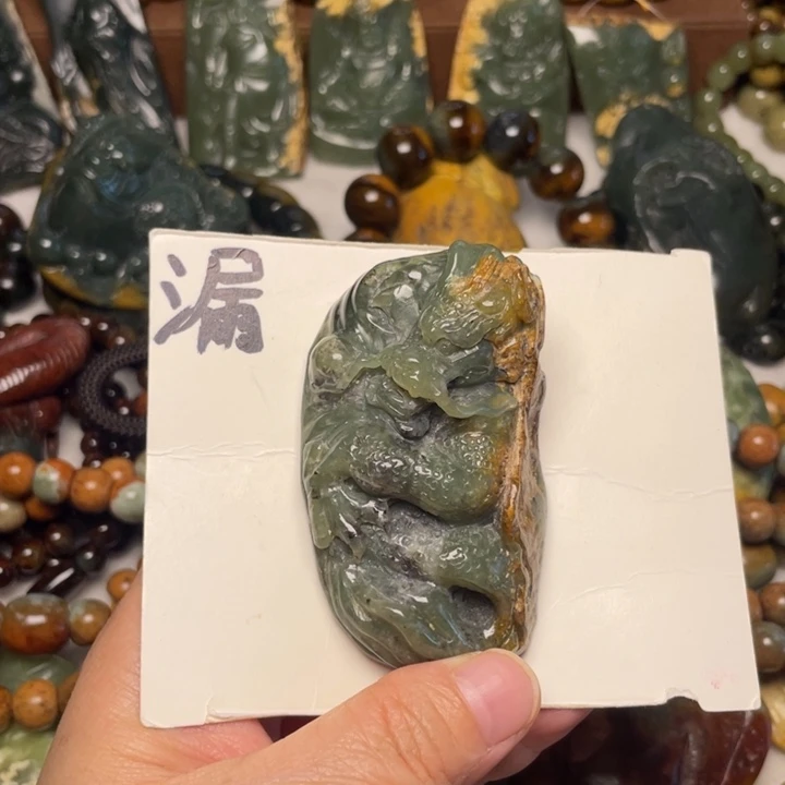 岫岩河磨玉（透闪石质玉）未镶嵌颈饰