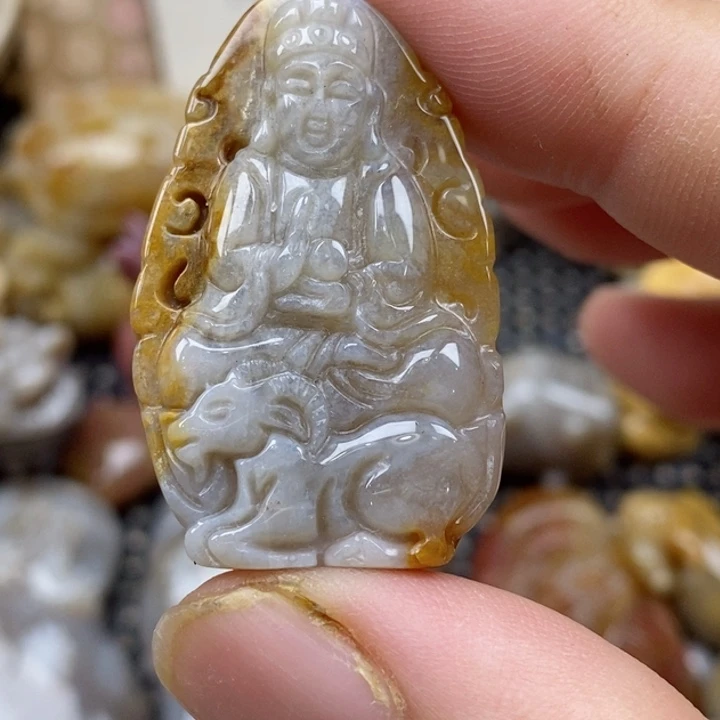 颈饰未镶嵌硅化珊瑚（珊瑚玉）小