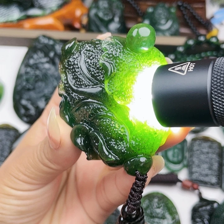 蛇纹石玉未镶嵌挂件泰山玉百财手把