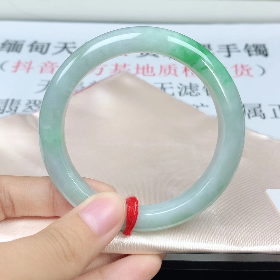翡翠手镯未镶嵌8502正