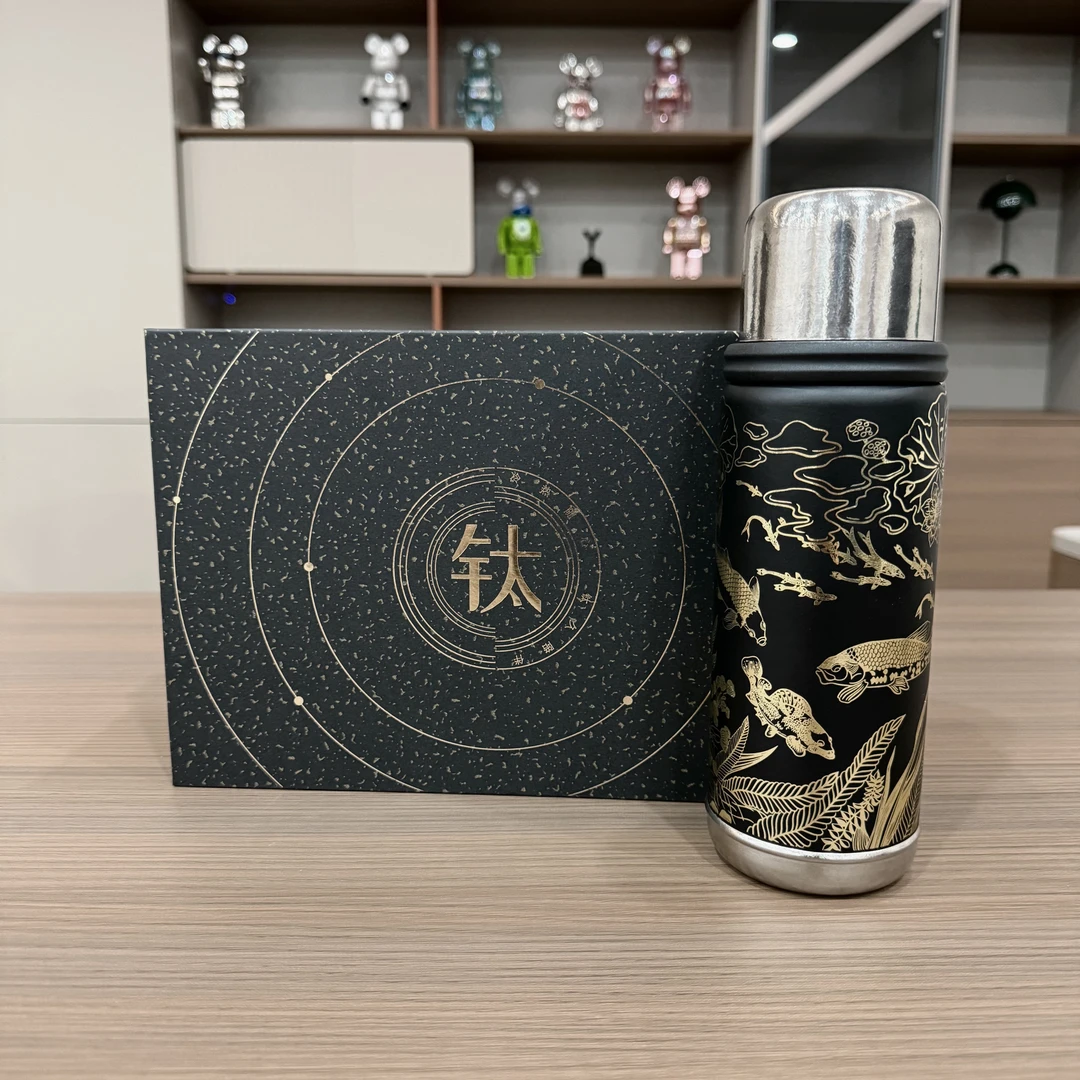 双层纯钛保温杯650ML显温焖茶壶新款茶水分离闷泡壶便携保温