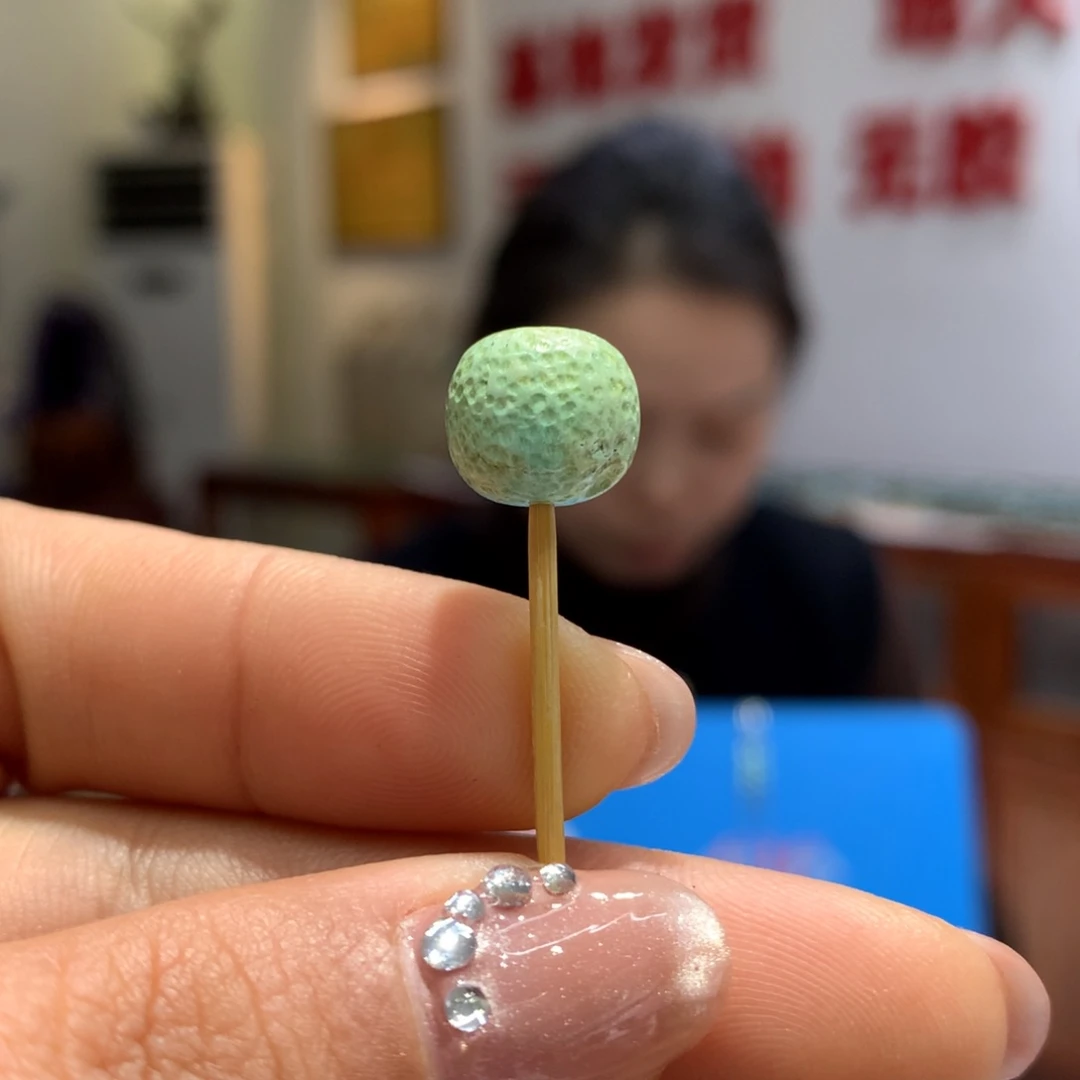 绿松石配饰未镶嵌