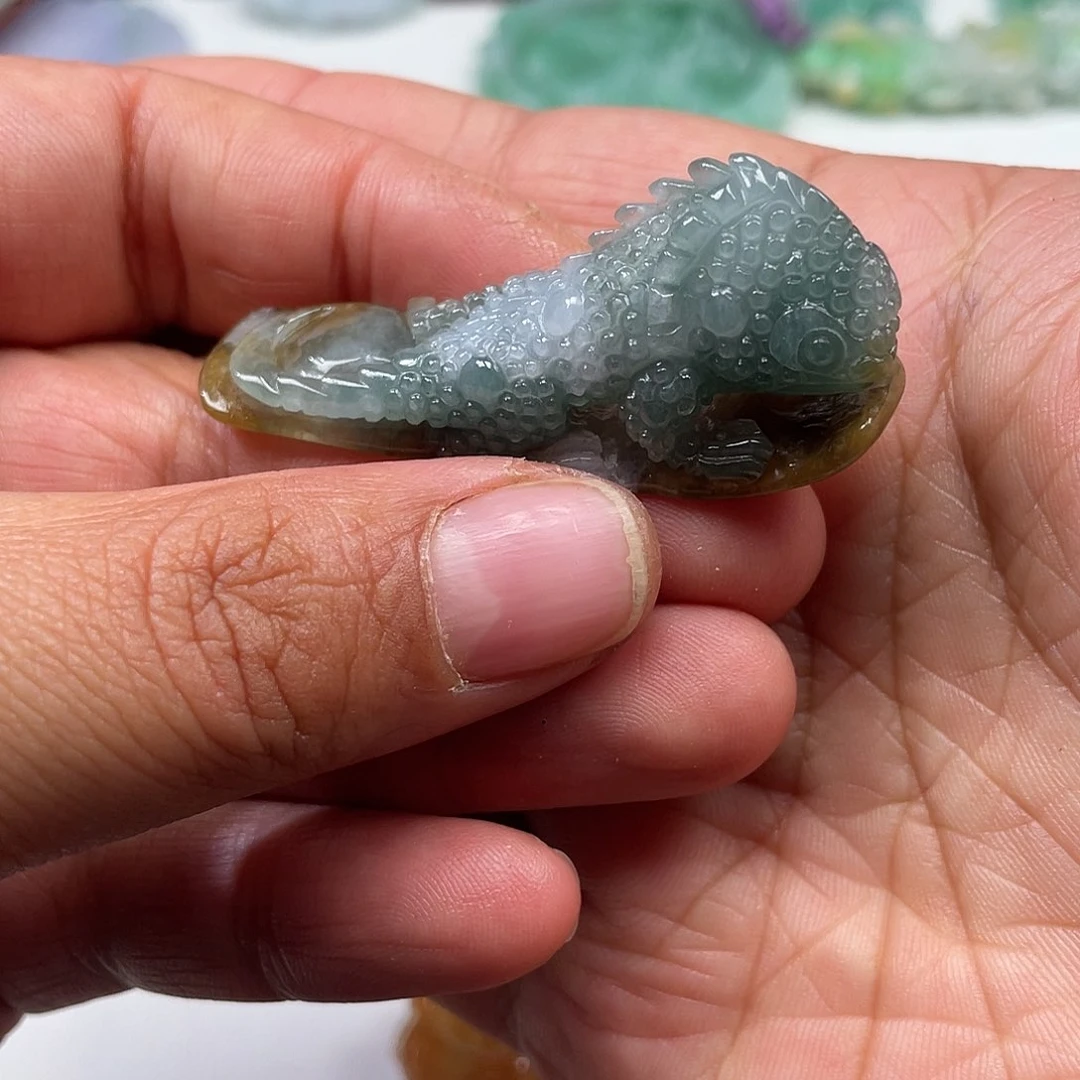 颈饰未镶嵌翡翠小****爱翡玉缘翡翠