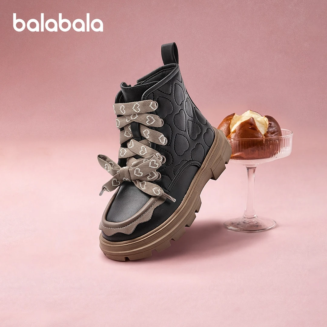 巴拉巴拉童鞋女童靴子复古马丁靴秋冬季新款皮靴潮流百搭加绒皮靴