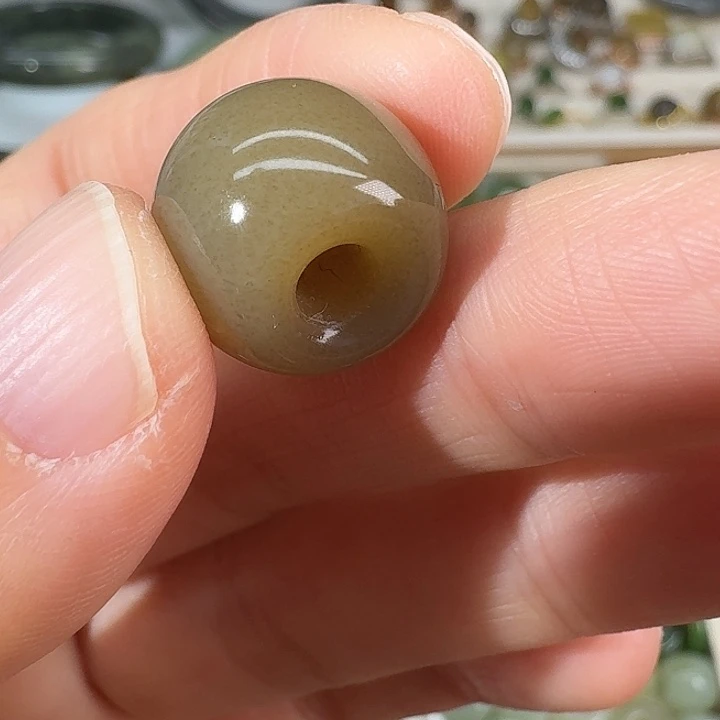 和田玉（糖玉）未镶嵌颈饰156