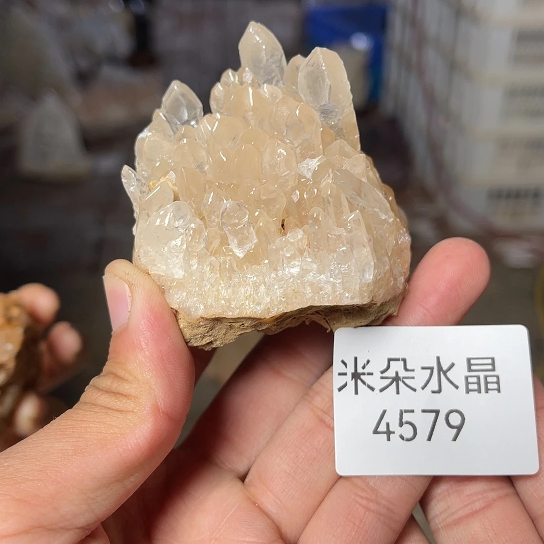 万***生未镶嵌水晶珠宝半成品