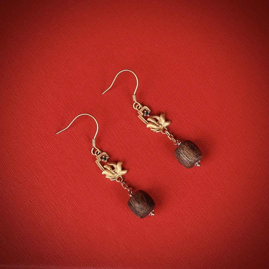 揽香集 沉香【揽香集】- 主播同款 富国岛倒架耳坠挂钩款 A