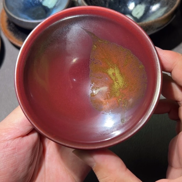 茶盏好想和她谈心论