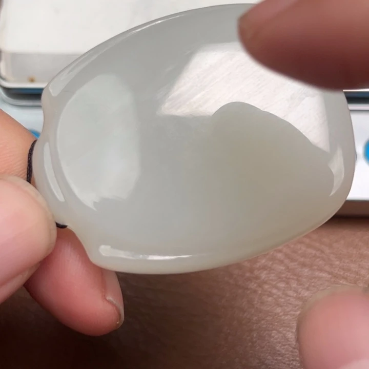 颈饰未镶嵌和田玉烟**胧