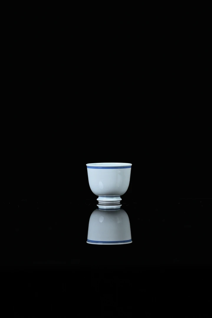 102星枢釉雅足小元宝杯