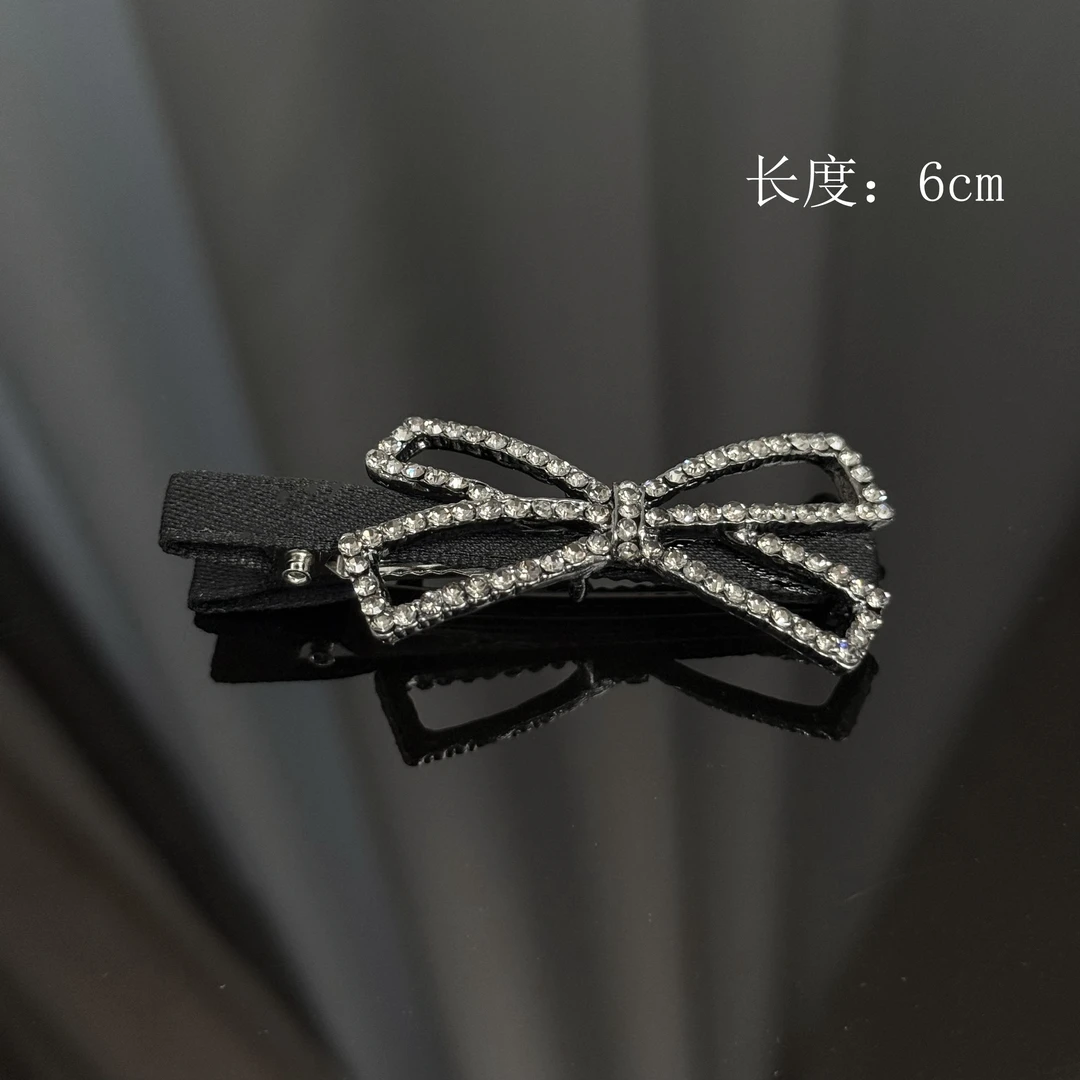 BAOSHATI/宝莎缇F-180镂空蝴蝶结满钻鸭嘴夹
