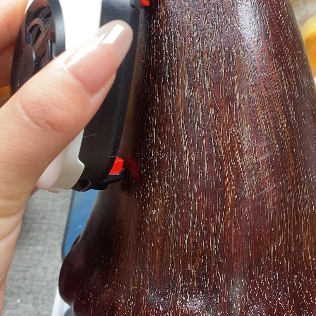 手工艺品琉璃直播间里有个叫阿