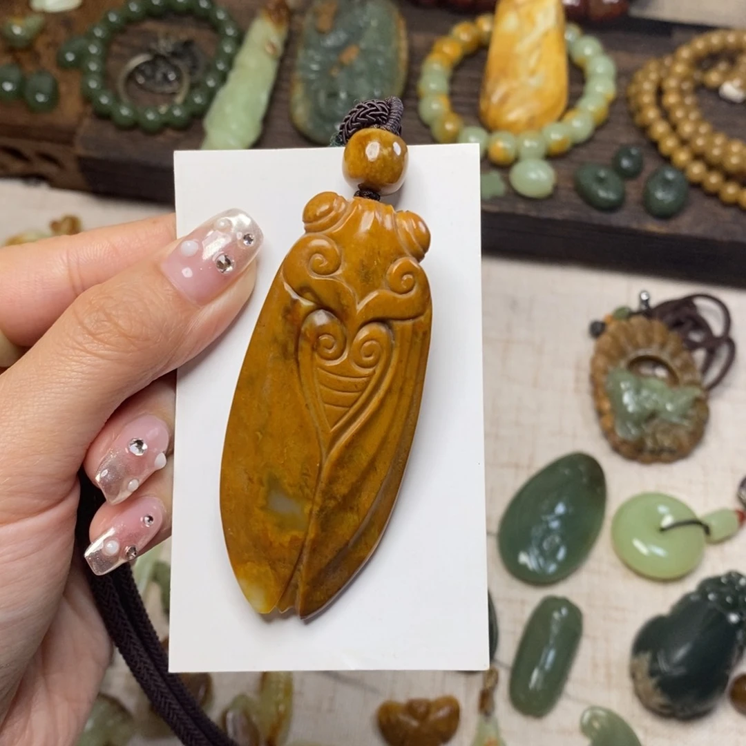 岫岩河磨玉（透闪石质玉）颈饰未镶嵌你***儿