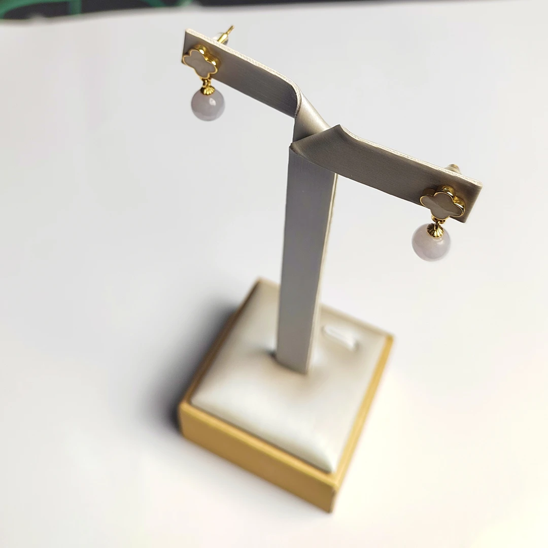 圆珠祥云造型银镶耳坠时尚百搭气质之选