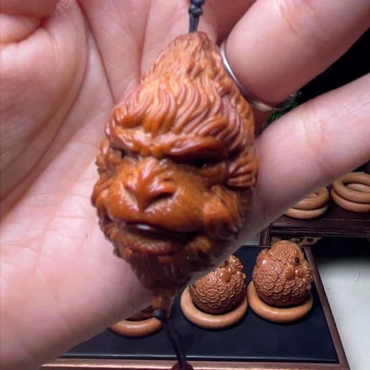 吊坠橄榄核辘***哥大圣4.0单籽