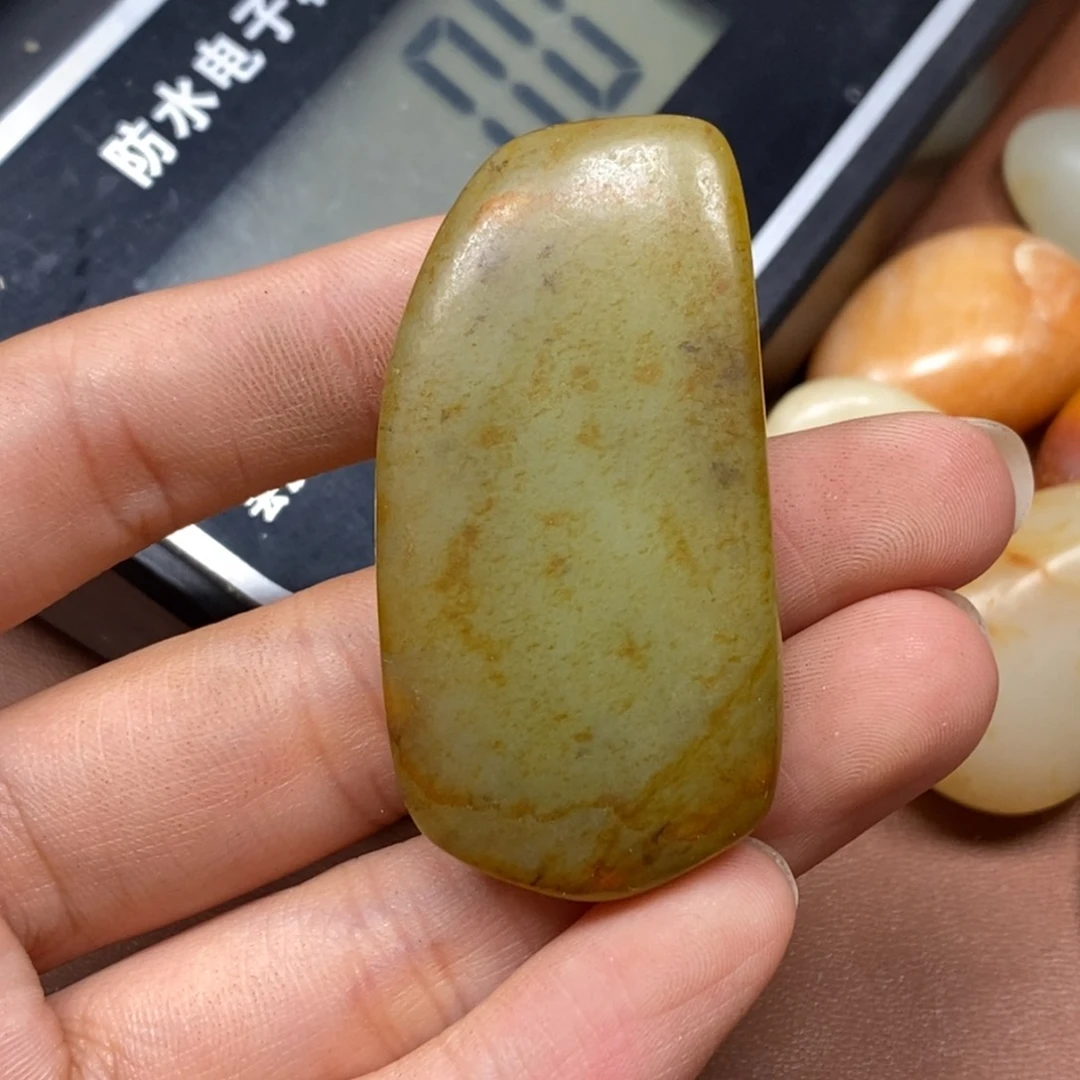 和田玉（糖玉）未镶嵌挂件