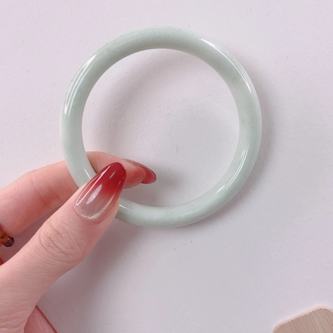 蓝田玉（蛇纹石化大理石玉）手镯未镶嵌云****离