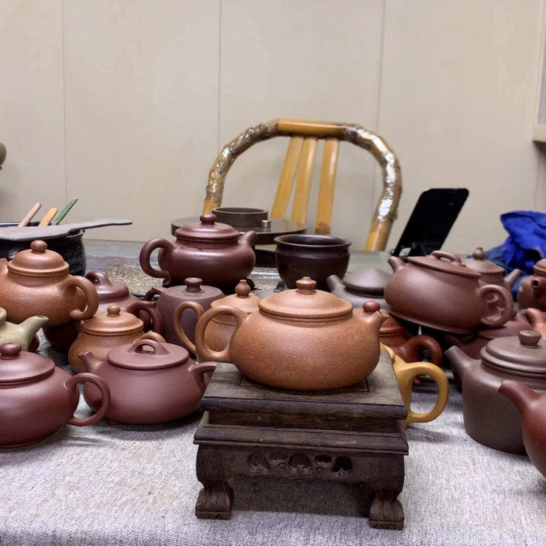 茶壶紫泥黄降坡寒江130 C半手工制作
