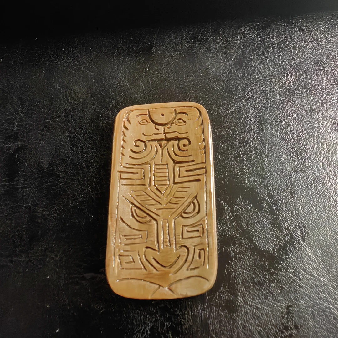 猛犸约10.4克雕刻件XY2000