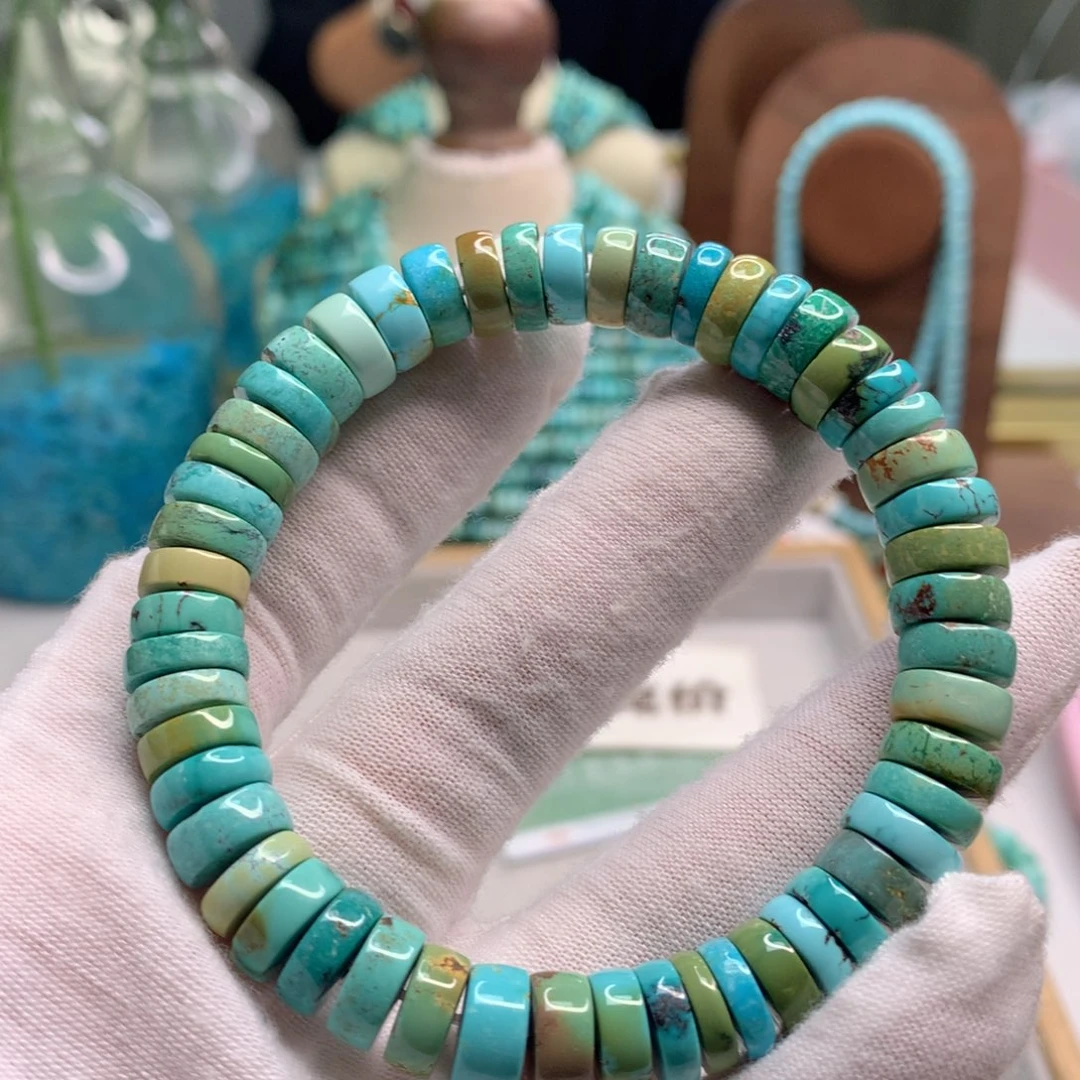 绿松石未镶嵌饰品