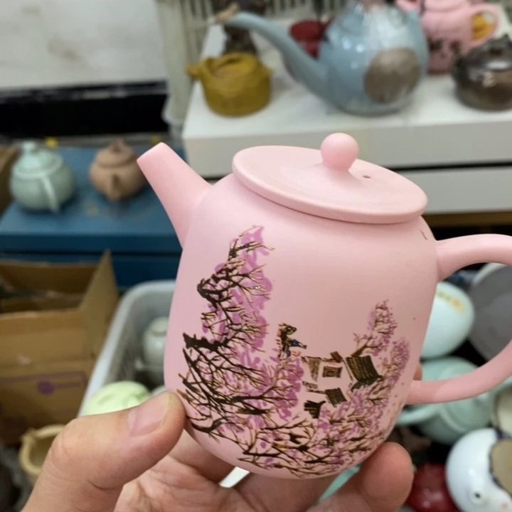 陶瓷艺术品及陶瓷壶