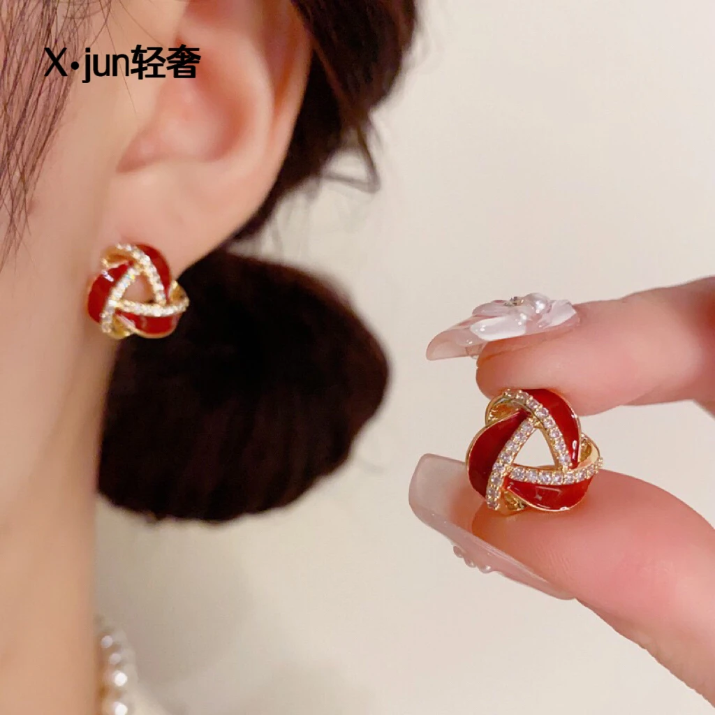 铜合金耳饰 秋冬新款新年红色镂空滴油三角形耳钉925银针精致耳环