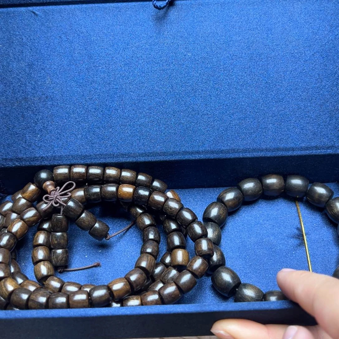 大叶紫檀（黑酸枝木类）