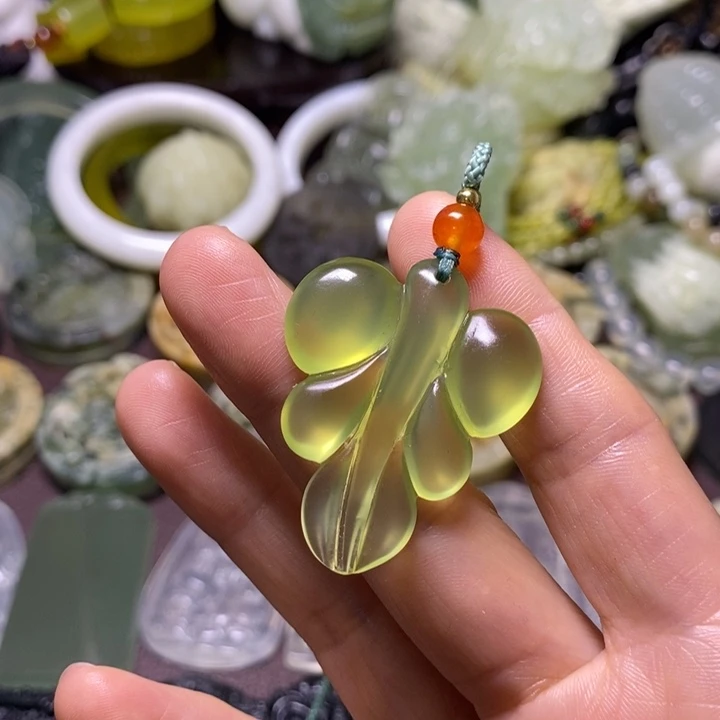 岫玉未镶嵌岫玉颈饰