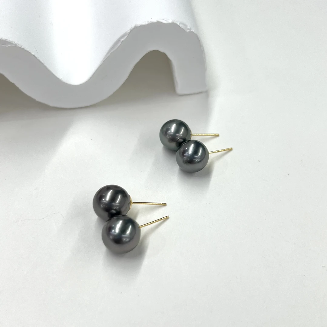 【小宝珠宝】19 T100405-18K金镶嵌海水珍珠耳钉-多样性发其一-9mm