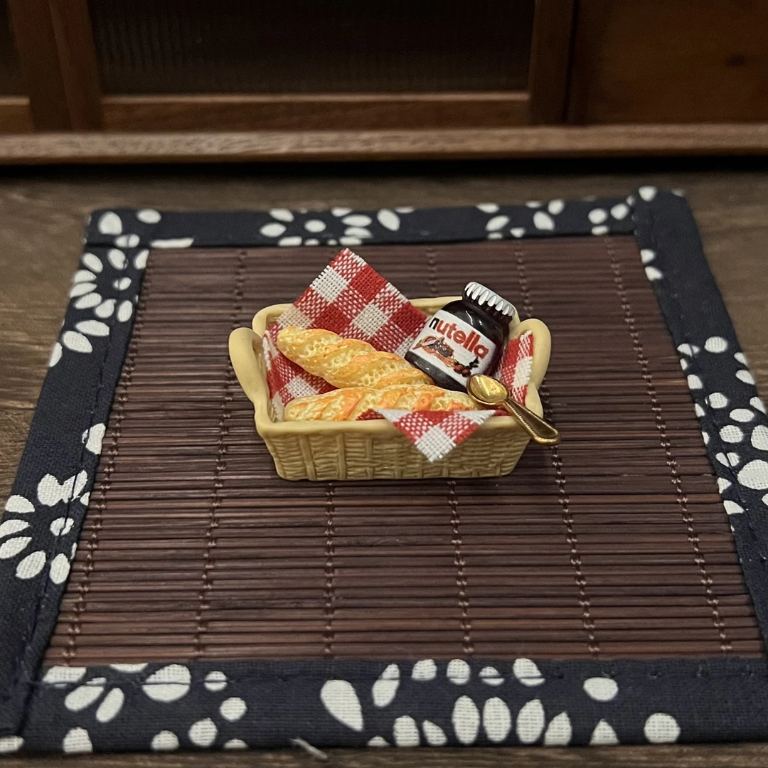 微缩娃娃屋迷你法棍小餐篮树脂食玩过家家玩具摆件