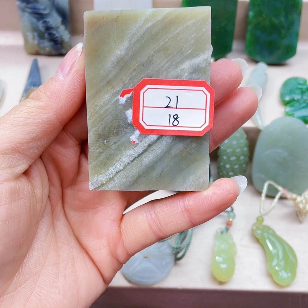 未镶嵌和田玉挂件