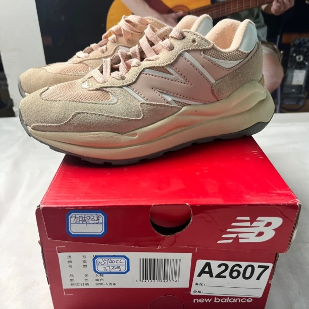 A2607 NEW BALANCE W5740CC 37码数运动鞋 直播微瑕疵 无售后