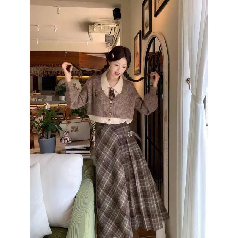 秋季新款学院风温柔格纹百搭假两件针织上衣