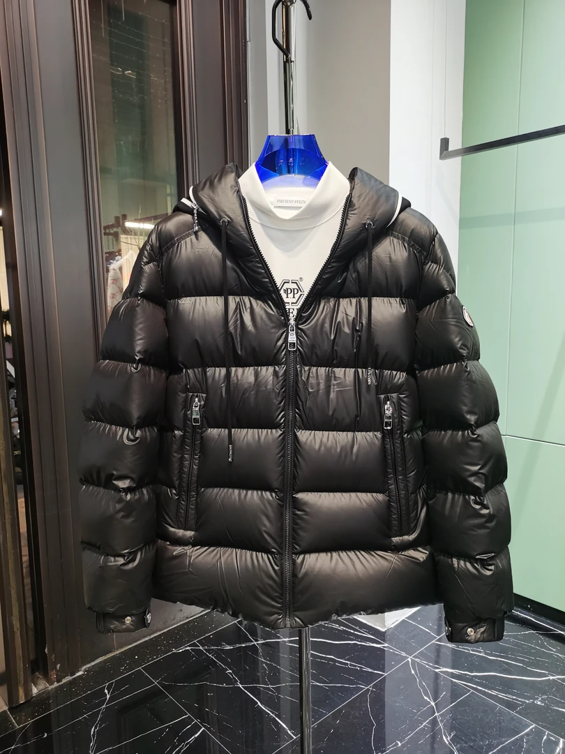 【意大利JAZZ】冬季男士时尚休闲潮流黑色连帽保暖羽绒服3990