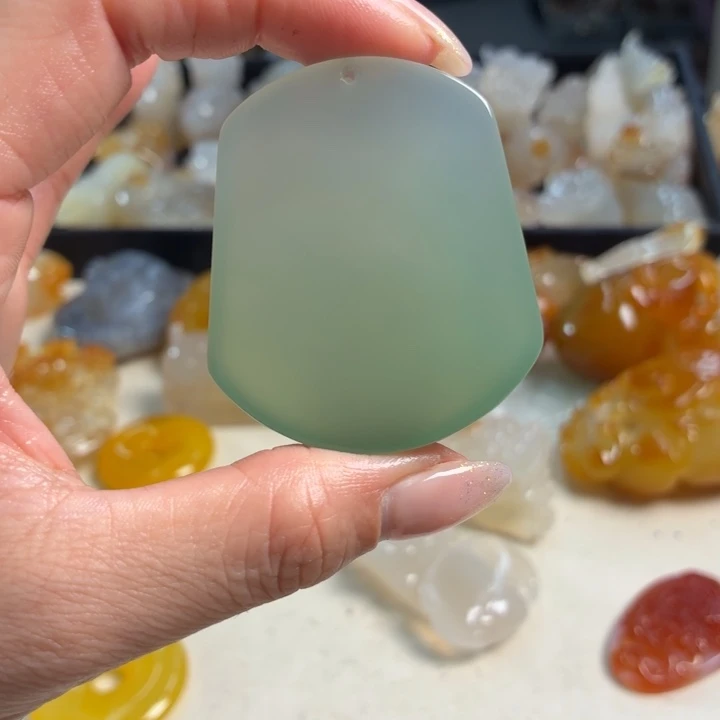 玛瑙/玉髓未镶嵌吊坠(不含链)